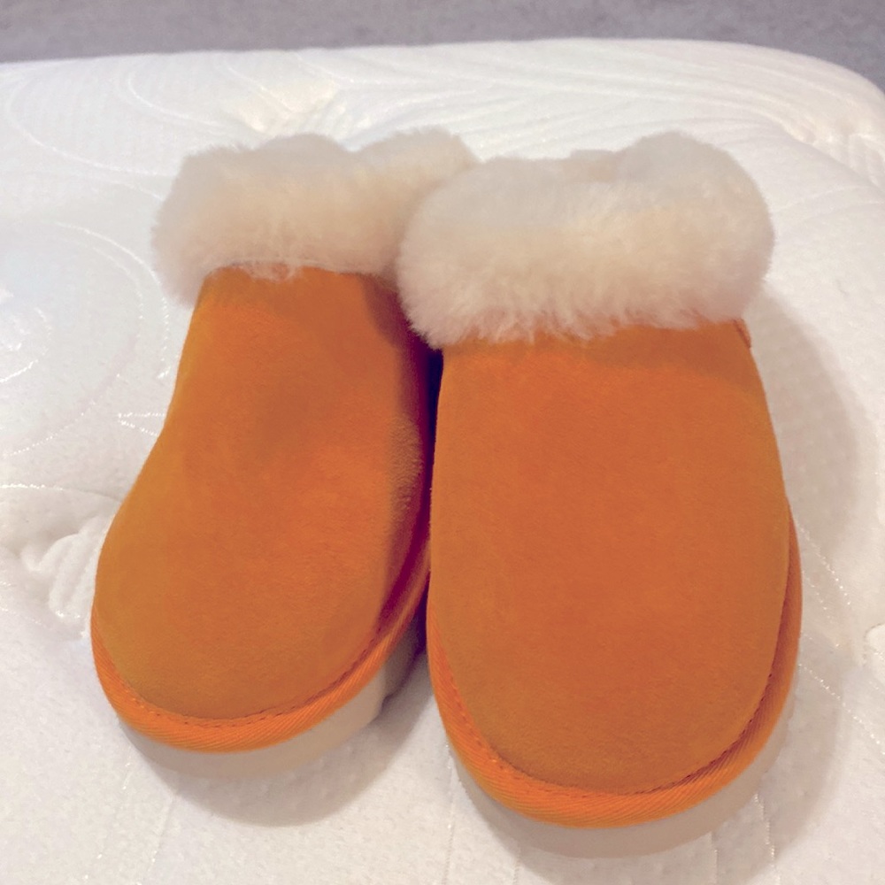 Orange uggs  authentic
